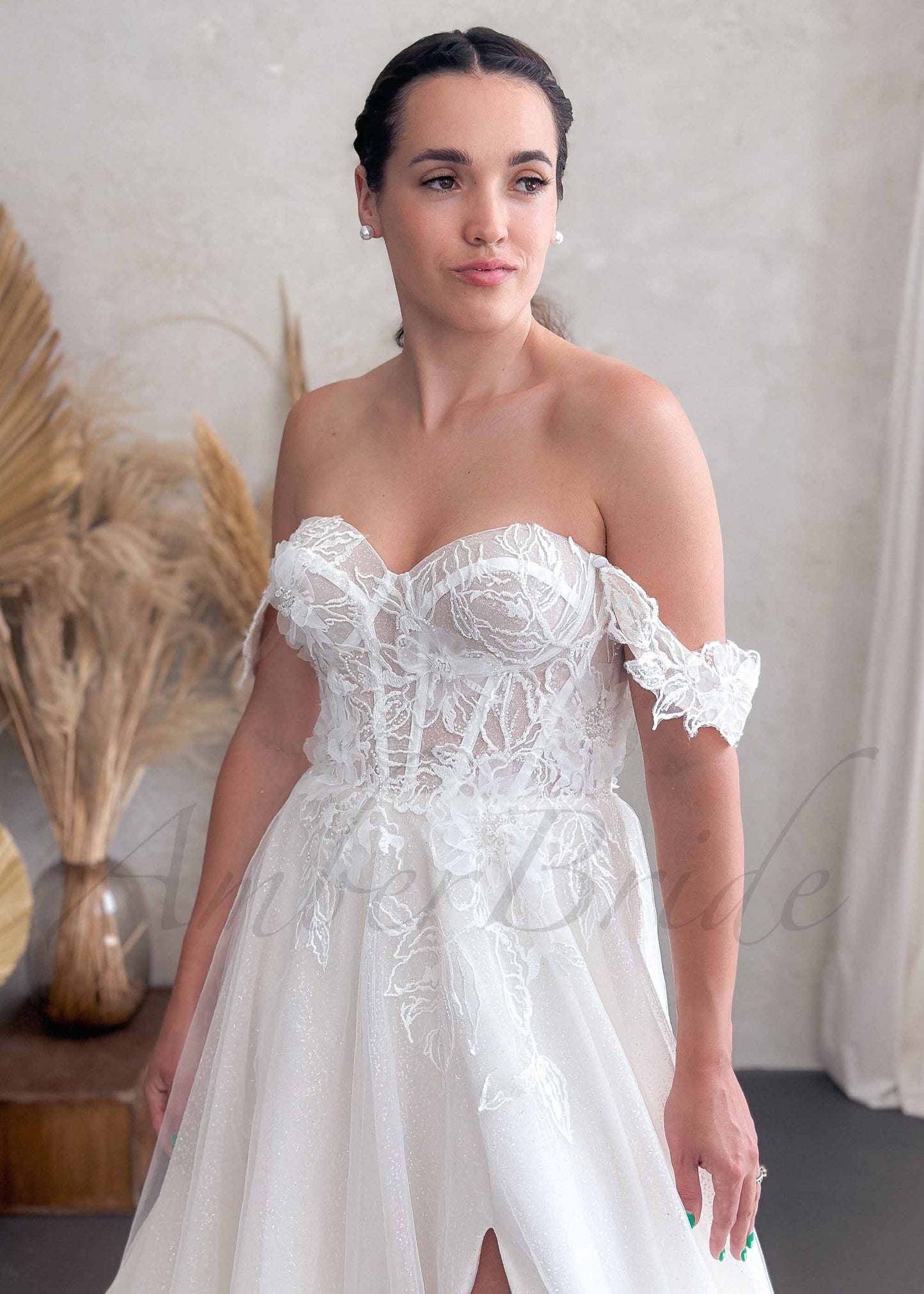 Romantic A Line Tulle Wedding Dress with Detachable Off Shoulder Sleeves