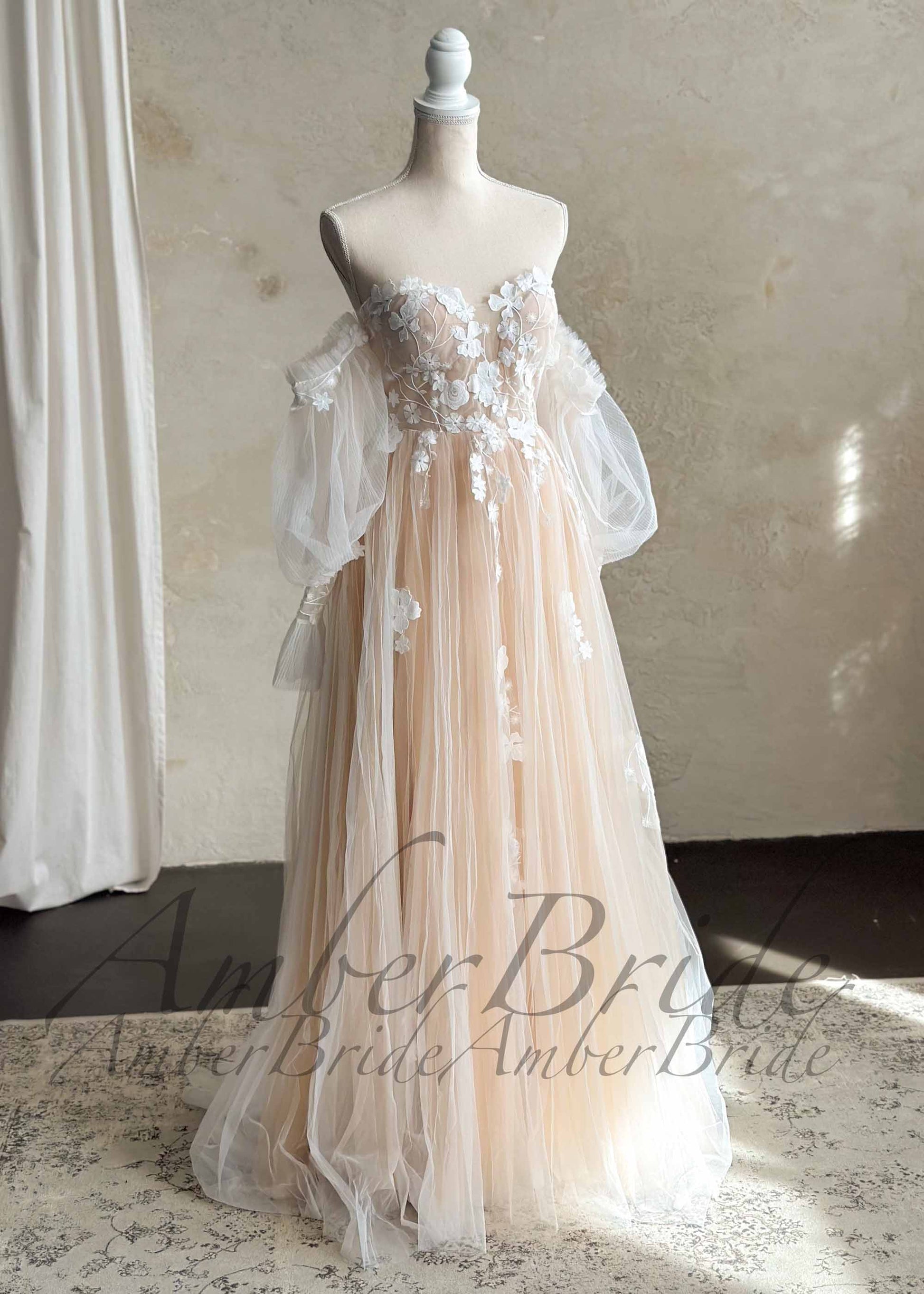 Rustic A-Line Wedding Dress with Flower Appliques and Long Puffy Sleeves