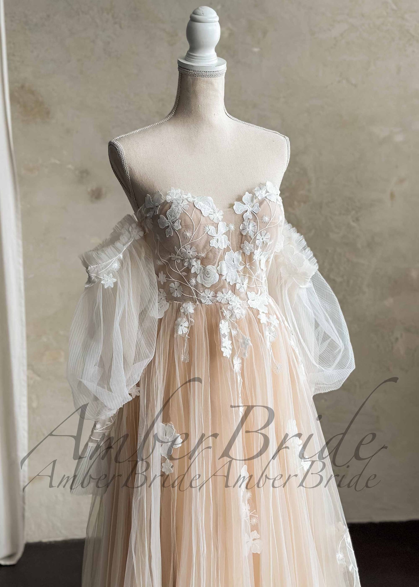Rustic A-Line Wedding Dress with Flower Appliques and Long Puffy Sleeves