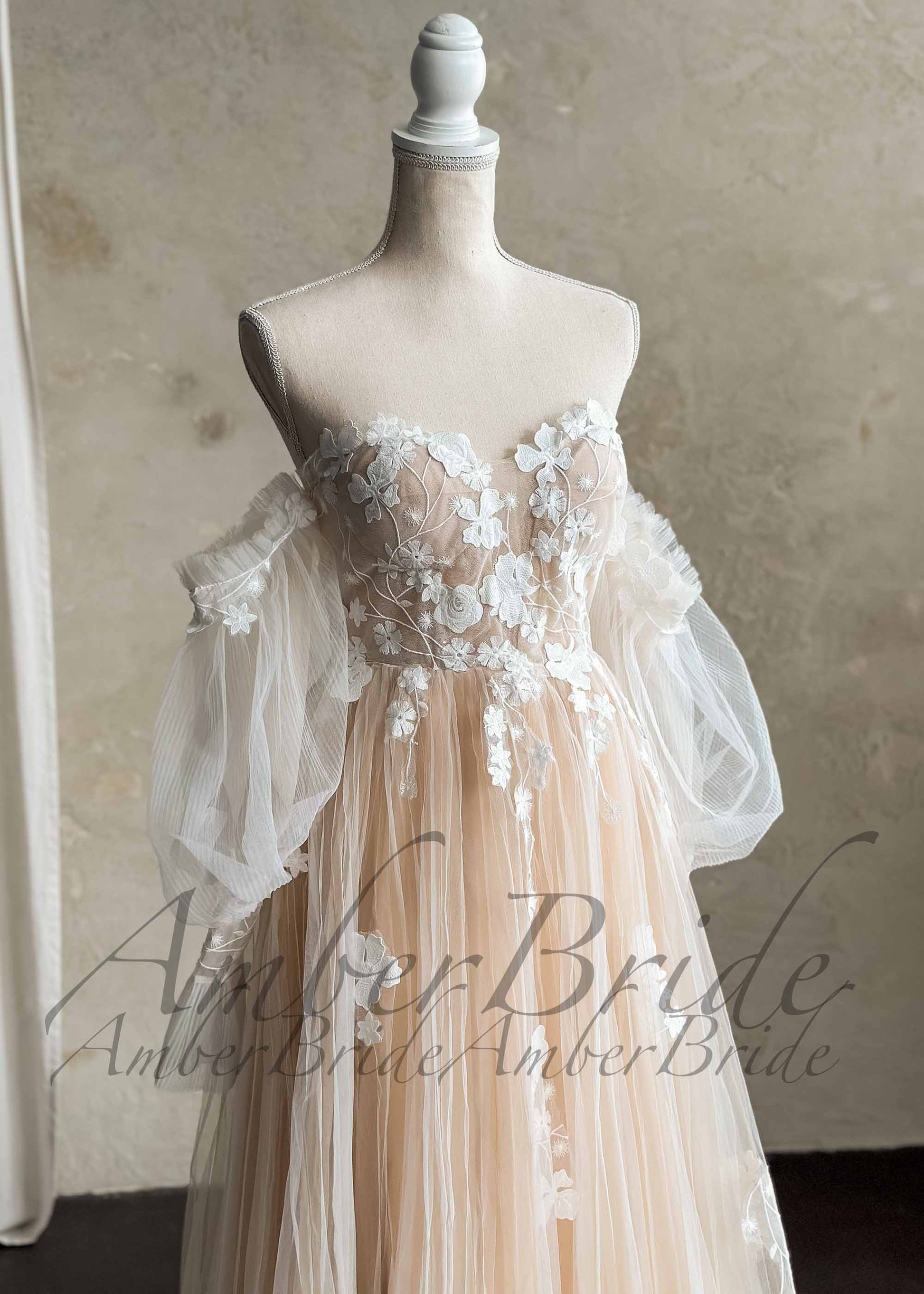 Rustic A-Line Wedding Dress with Flower Appliques and Long Puffy Sleeves