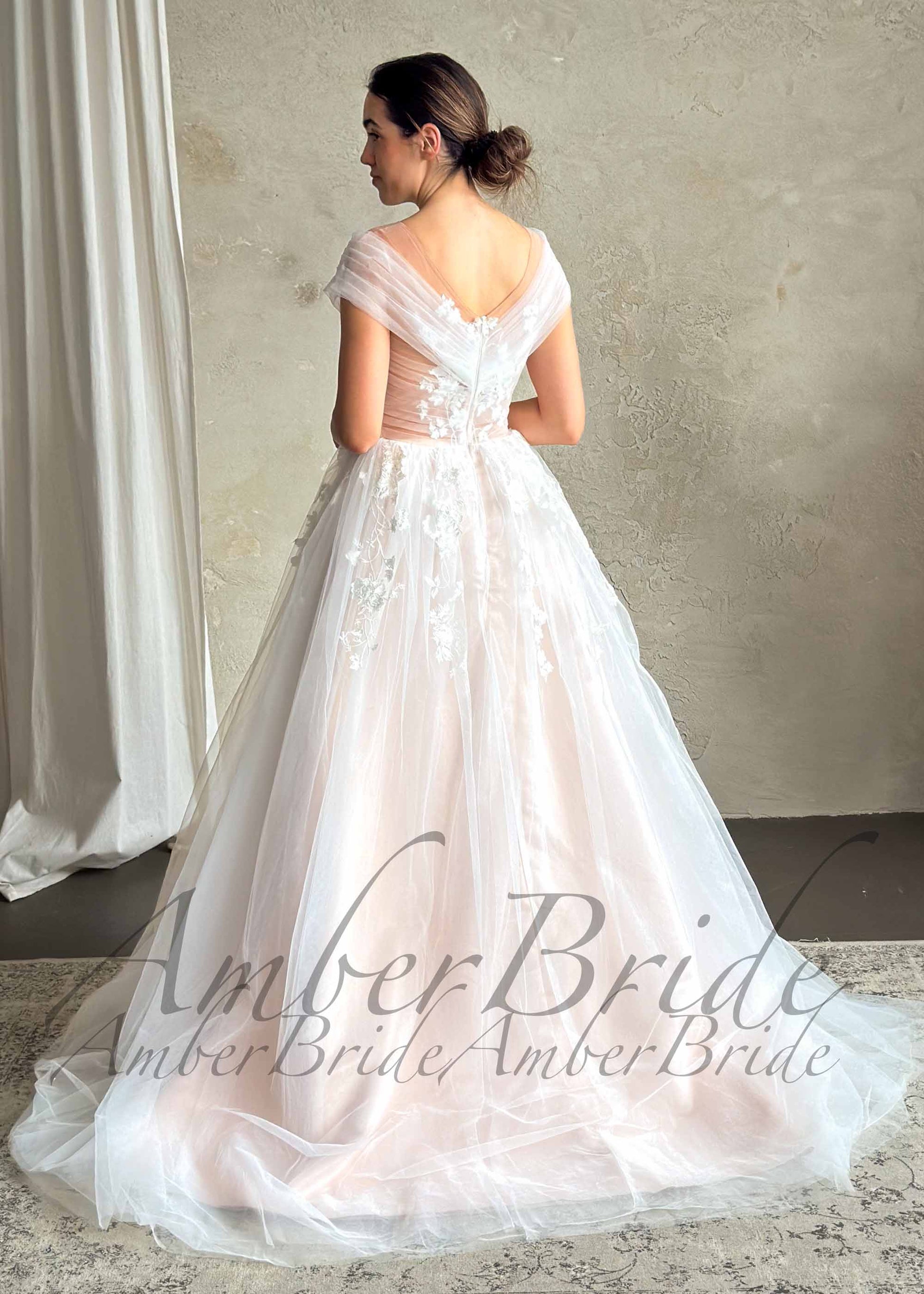 Romantic Off-Shoulder Tulle Wedding Dress with Floral Appliqué and Illusion Neckline