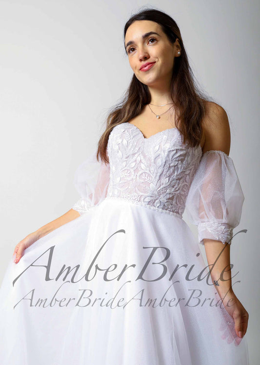 Floral A-Line Tulle Wedding Dress with Strapless Sweetheart Neckline