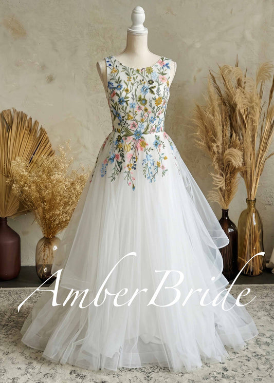 Floral Embroidered Tulle Ball Gown Wedding Dress with Tiered Ruffle Skirt and V-Back