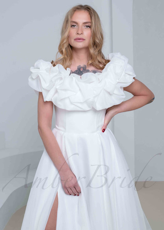 Exquisite A Line Organza Wedding Dress with Strapless Design and Corset