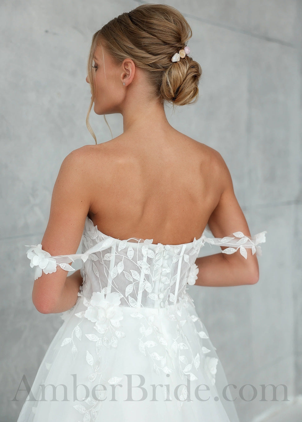 Rustic A-Line Off Shoulder Tulle Wedding Dress with Flower Appliques