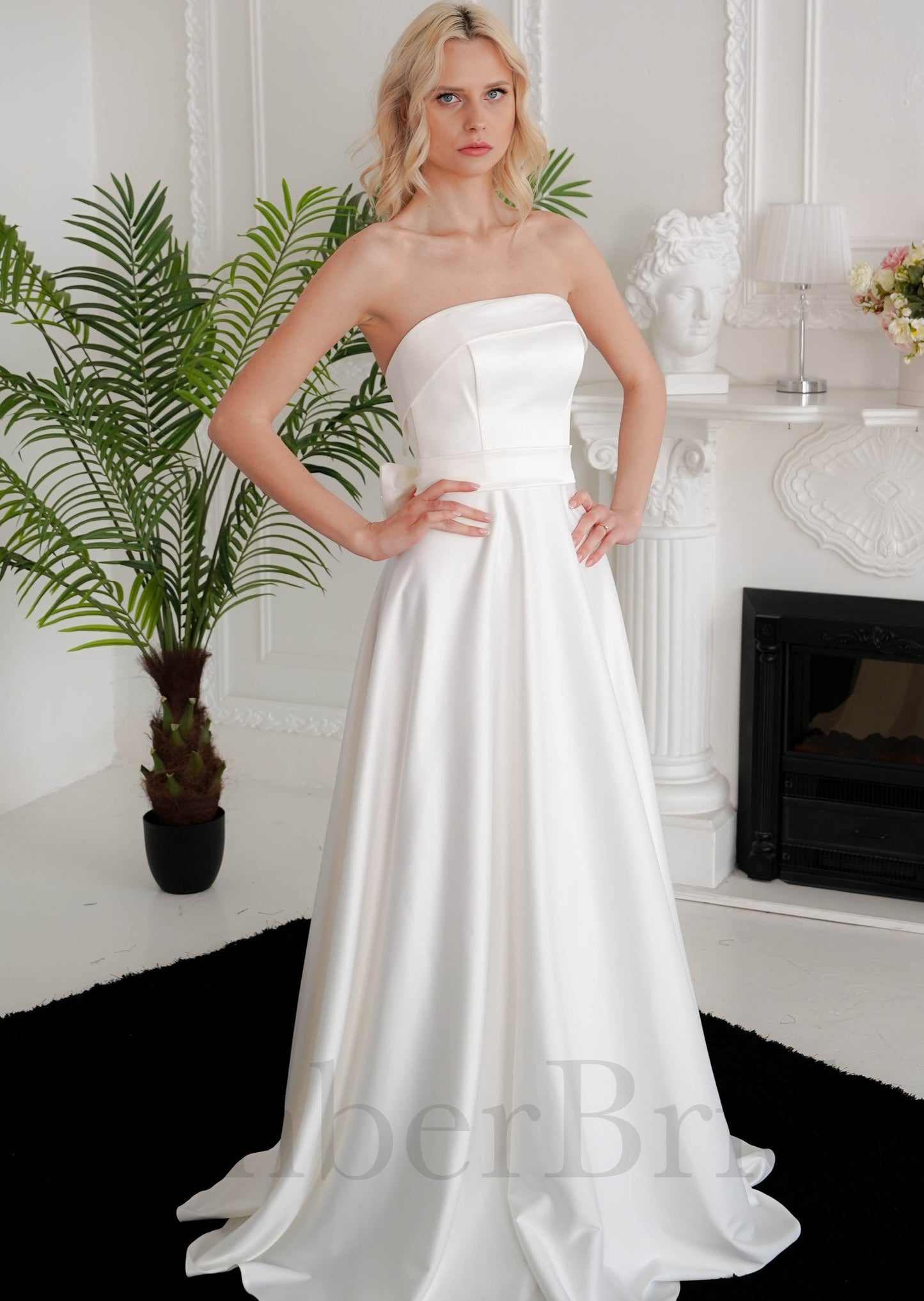 Classic A-Line Satin Wedding Dress with Strapless Straight Neckline