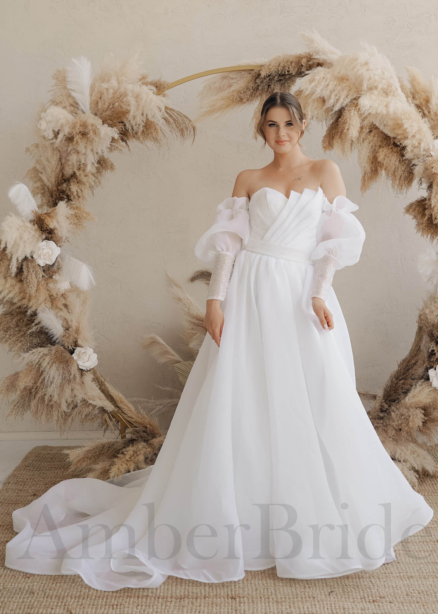 Glamorous and Sparkling Organza A-Line Wedding Dress with Bishop Sleeves