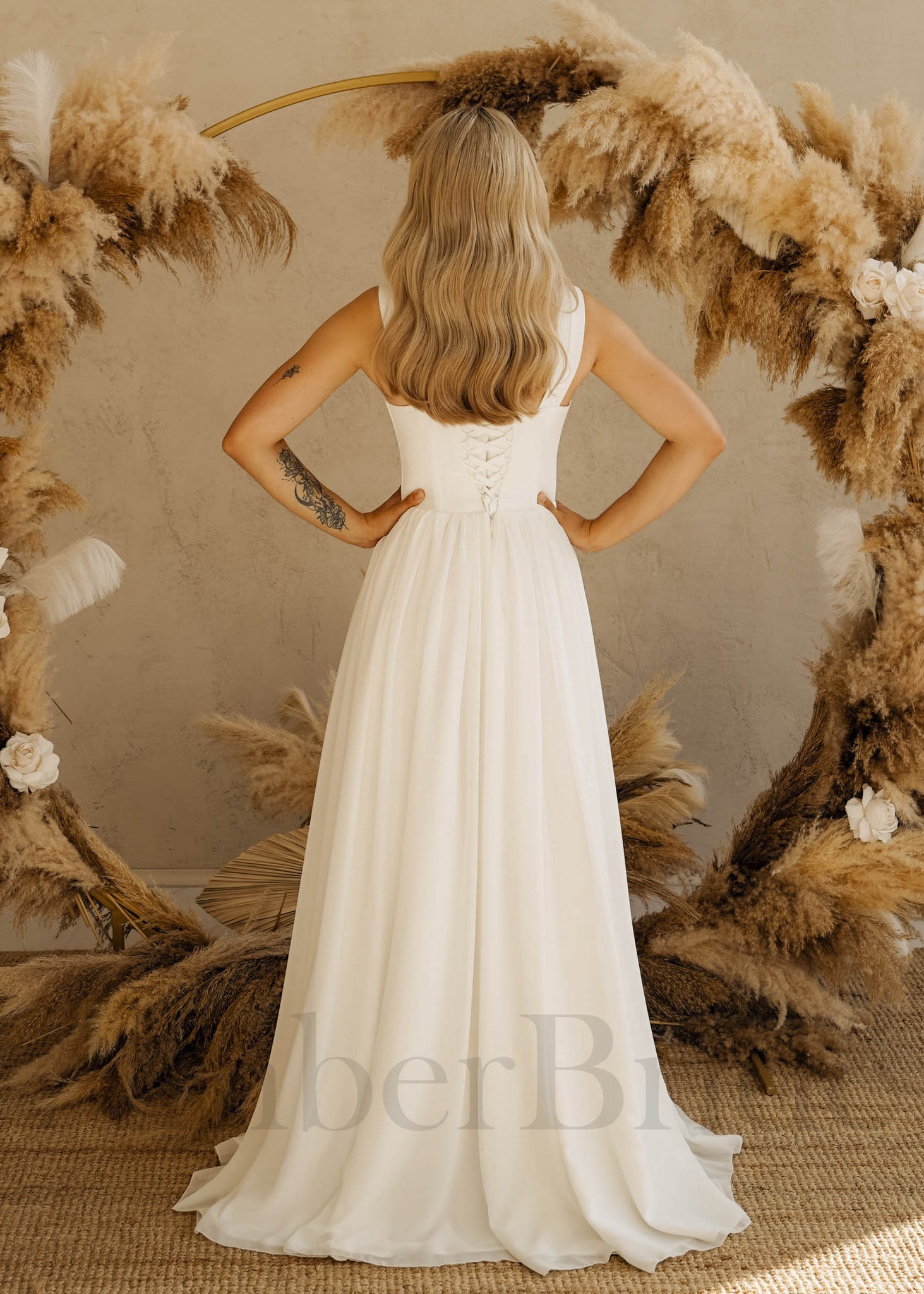 Minimalist A Line Chiffon Wedding Dress with Corset and Sweetheart Neckline