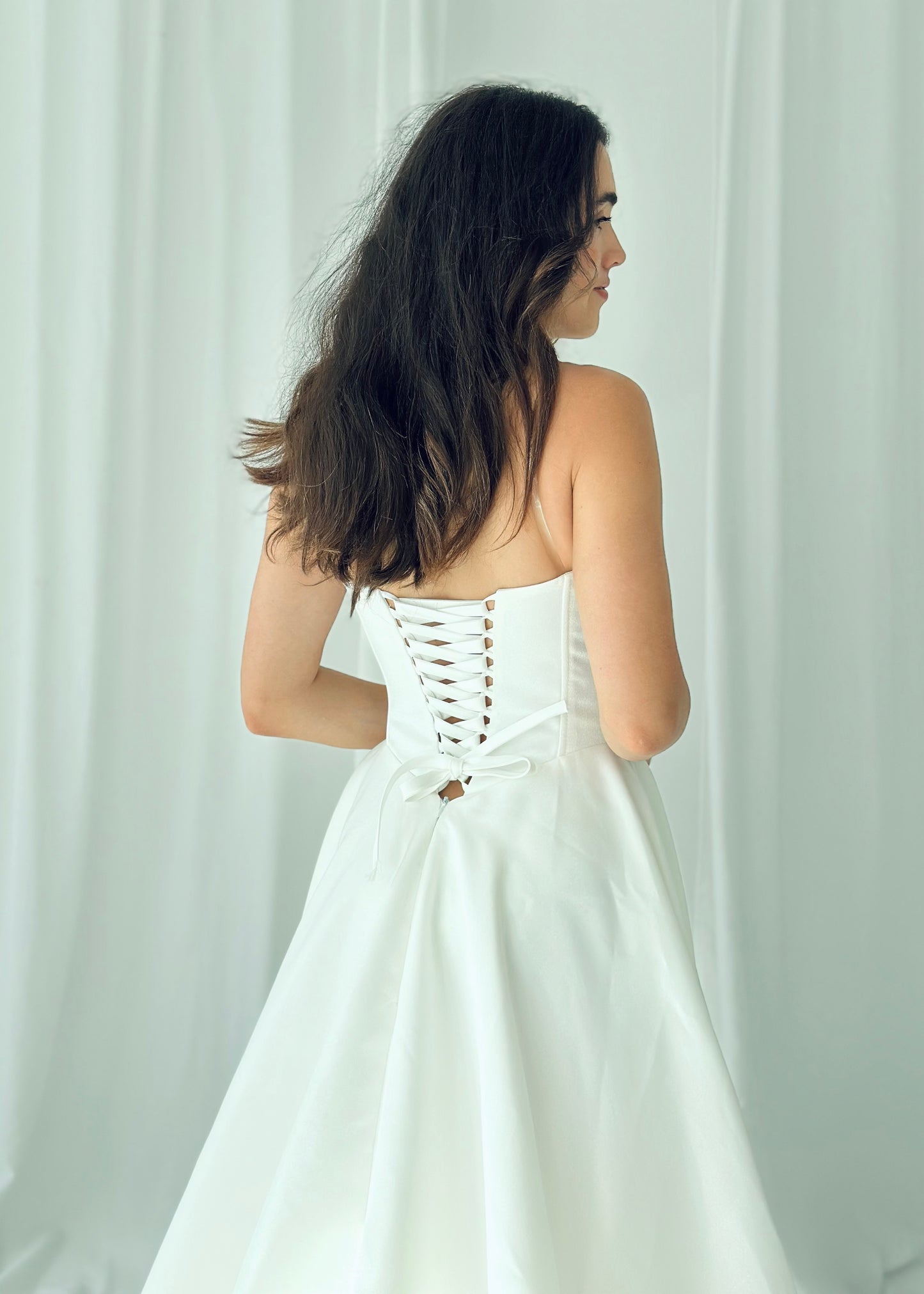 Shimmering Satin Wedding Gown with Sweetheart Neckline