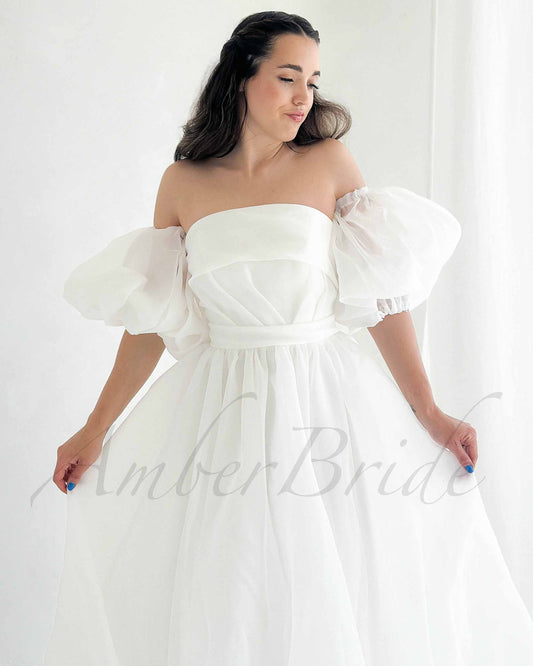Elegant A Line Organza Wedding Dress with Strapless Design and Puffed Sleeves