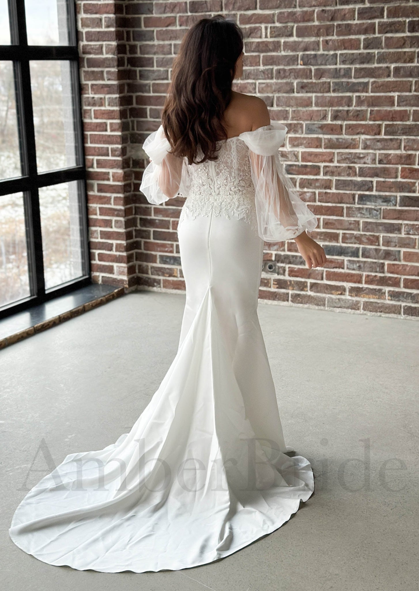 Rustic Mermaid Wedding Dress with Deep V-Neckline and Off-Shoulder Puffy Sleeves
