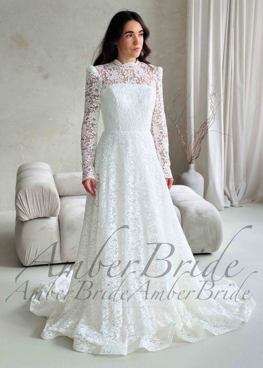 Classic Lace A-Line Wedding Dress with Long Sleeves