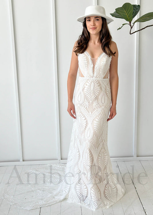 Boho Sheath Lace Wedding Dress with Backless Design and Spaghetti Straps