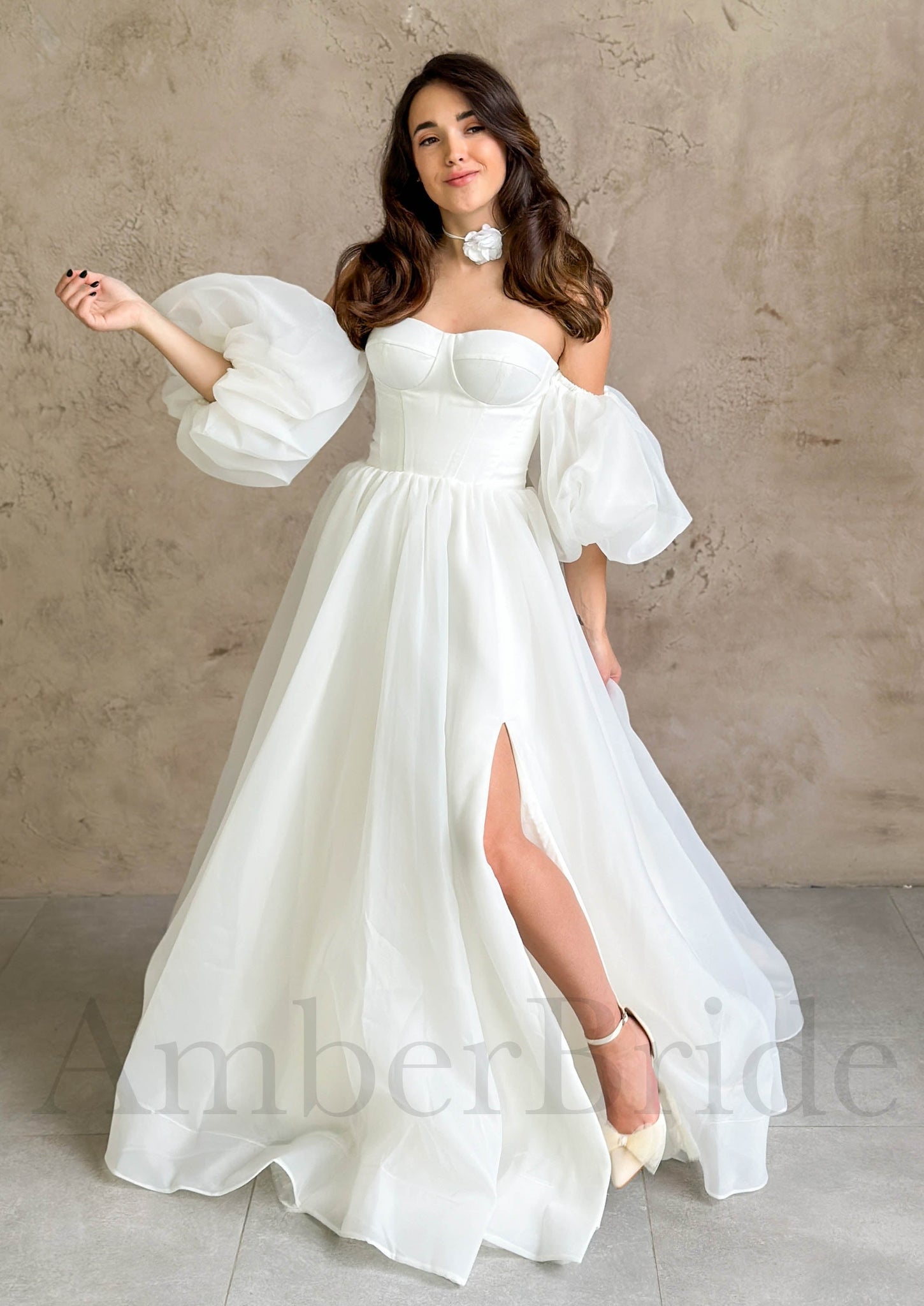 Elegant A Line Organza Wedding Dress with Off Shoulder Sweetheart Design and Puffed Sleeves