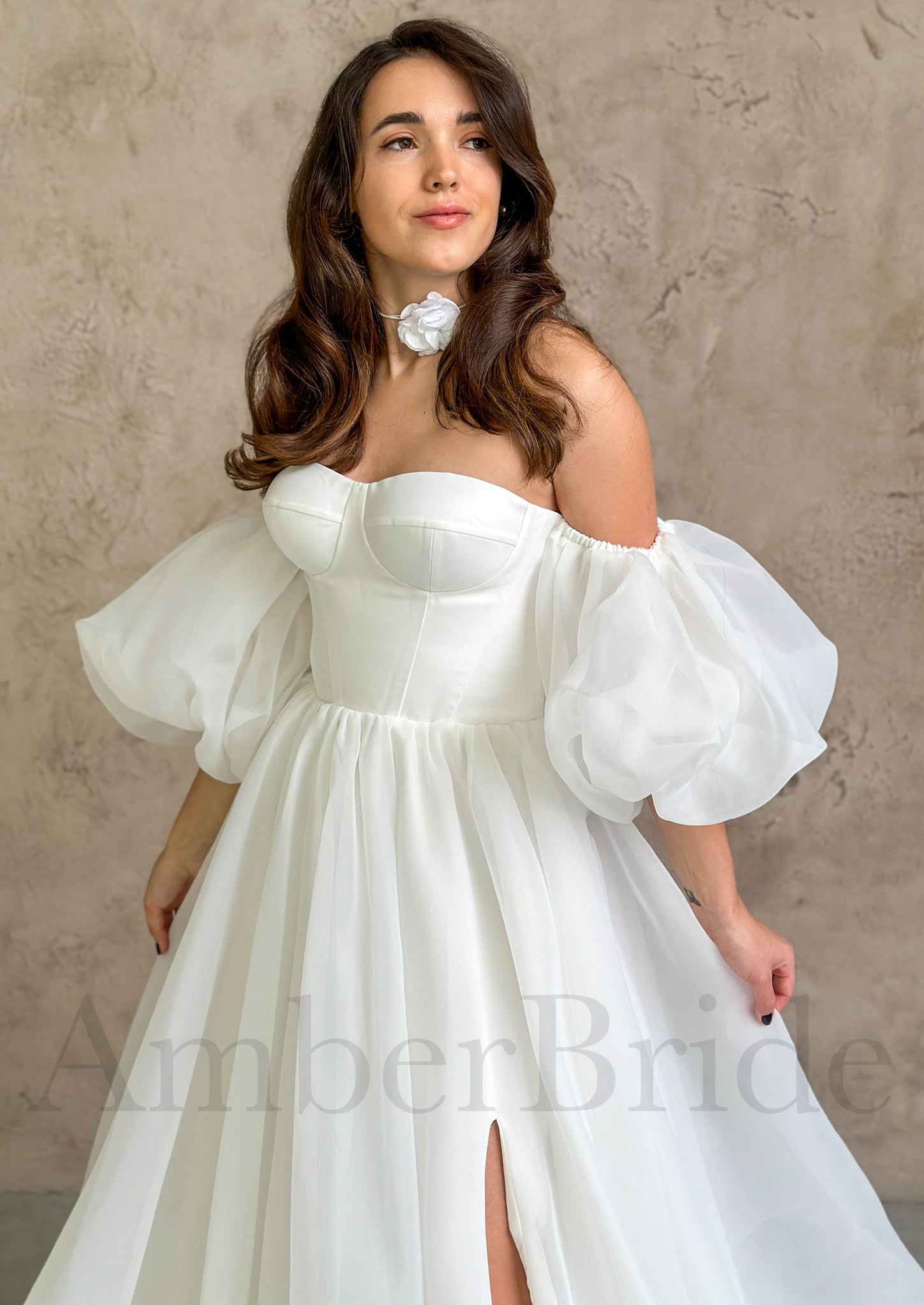 Elegant A Line Organza Wedding Dress with Off Shoulder Sweetheart Design and Puffed Sleeves