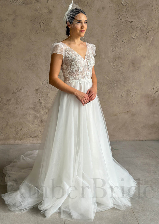 Boho A-Line Tulle Wedding Dress with V-Neck and Floral-Polka Dot Design
