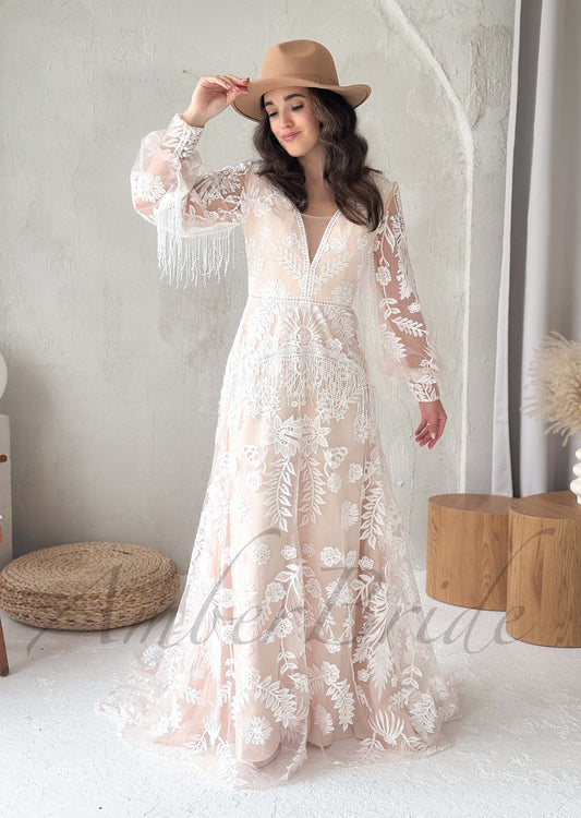 Boho A Line Wedding Dress with Lace Flower Appliques and Long Sleeve with Tassels