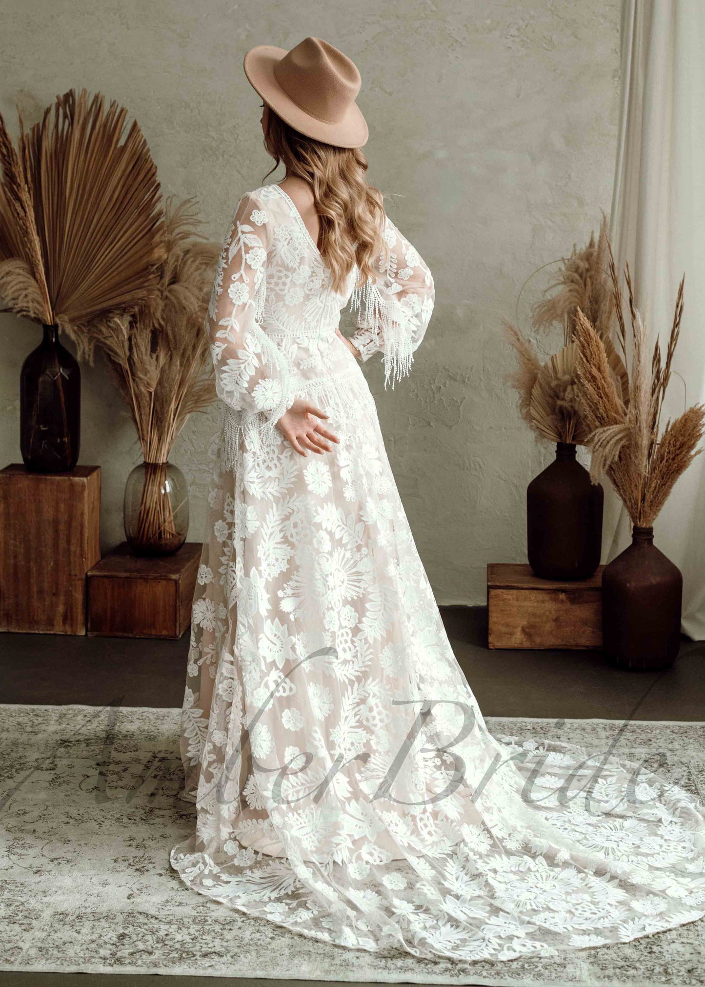 Boho A Line Wedding Dress with Lace Flower Appliques and Long Sleeve with Tassels