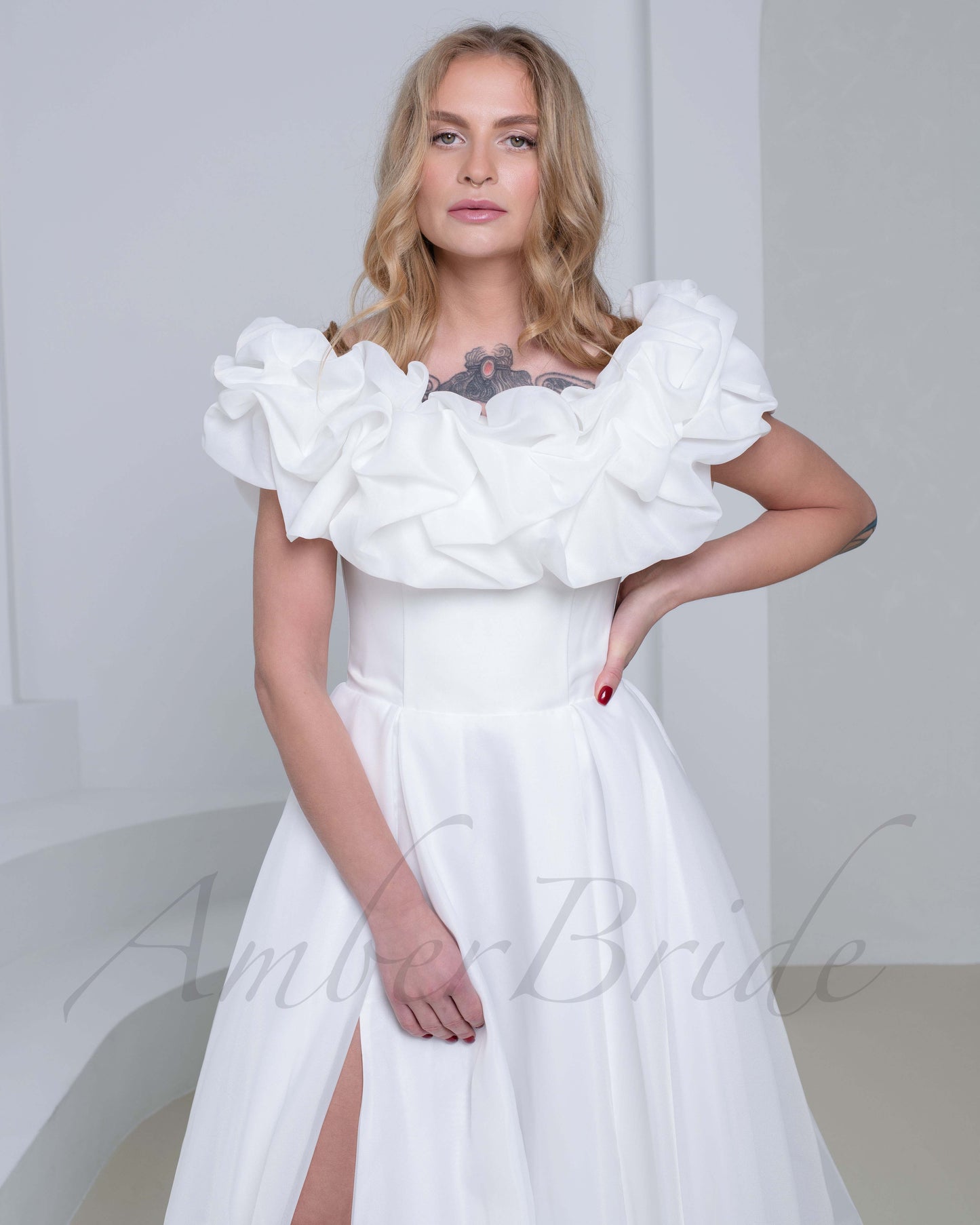 Exquisite A Line Organza Wedding Dress with Strapless Design and Corset