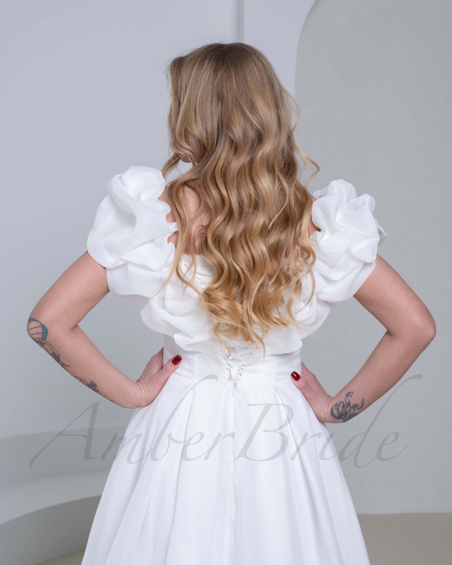 Exquisite A Line Organza Wedding Dress with Strapless Design and Corset