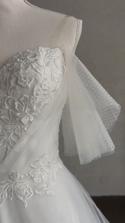 Romantic Sweetheart Wedding Dress with Floral Appliques and Flutter Sleeves