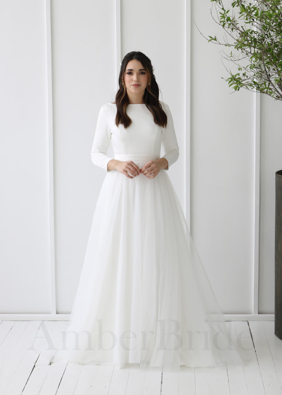 Minimalist Satin and Tulle Wedding Dress with Long Sleeves and Backless Design