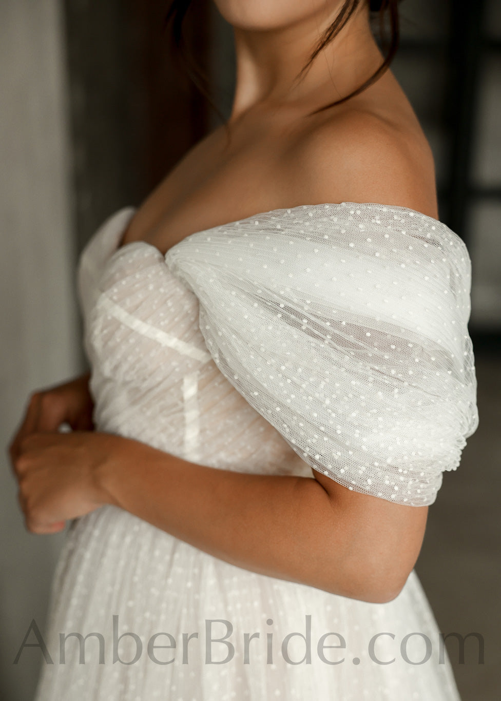 Rustic Ball Gown Country Style Off The Shoulder Tulle Wedding Dress - AmberBride